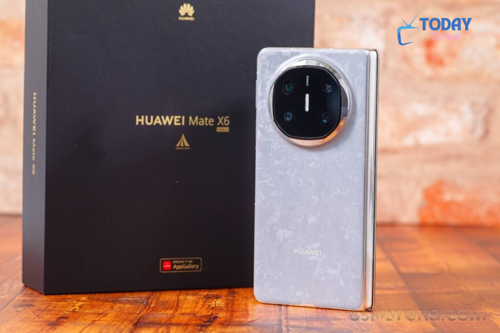 Huawei Mate X6 overview