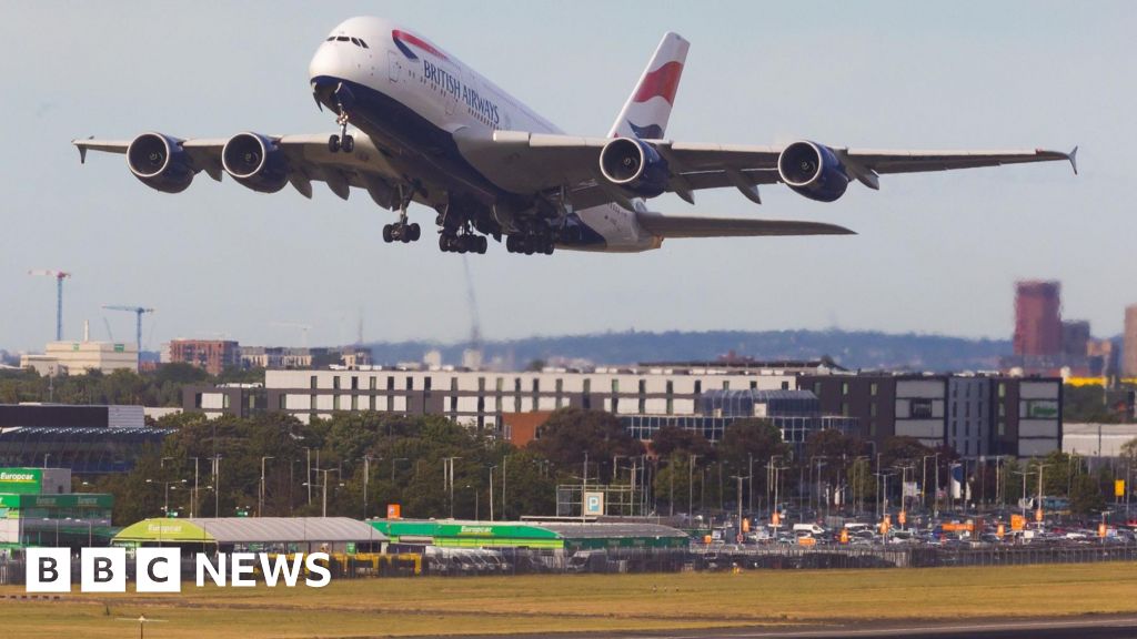 Heathrow and Gatwick airport may broaden underneath plans