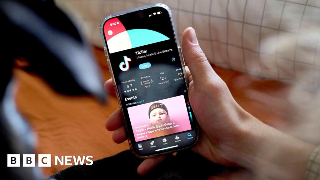 Unofficial TikTok downloads surge in the US - Today news