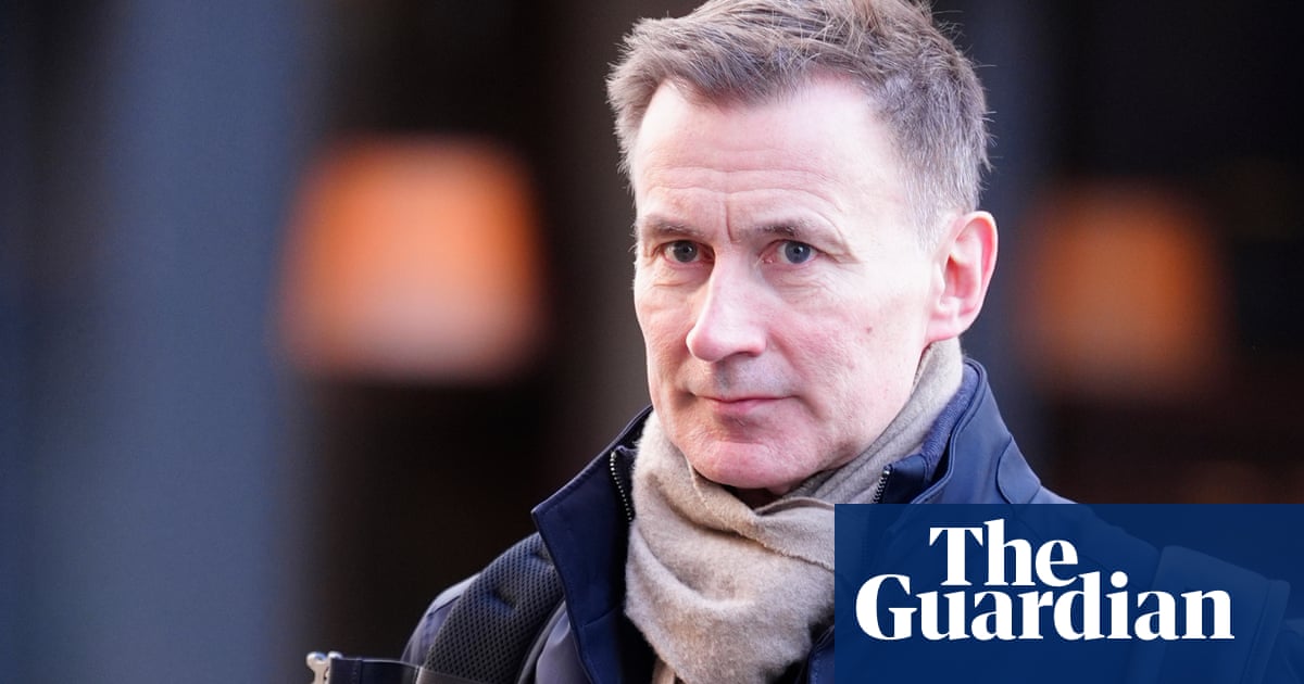 Hunt: Starmer should not retaliate if Trump hits UK with trade tariffs - Today news