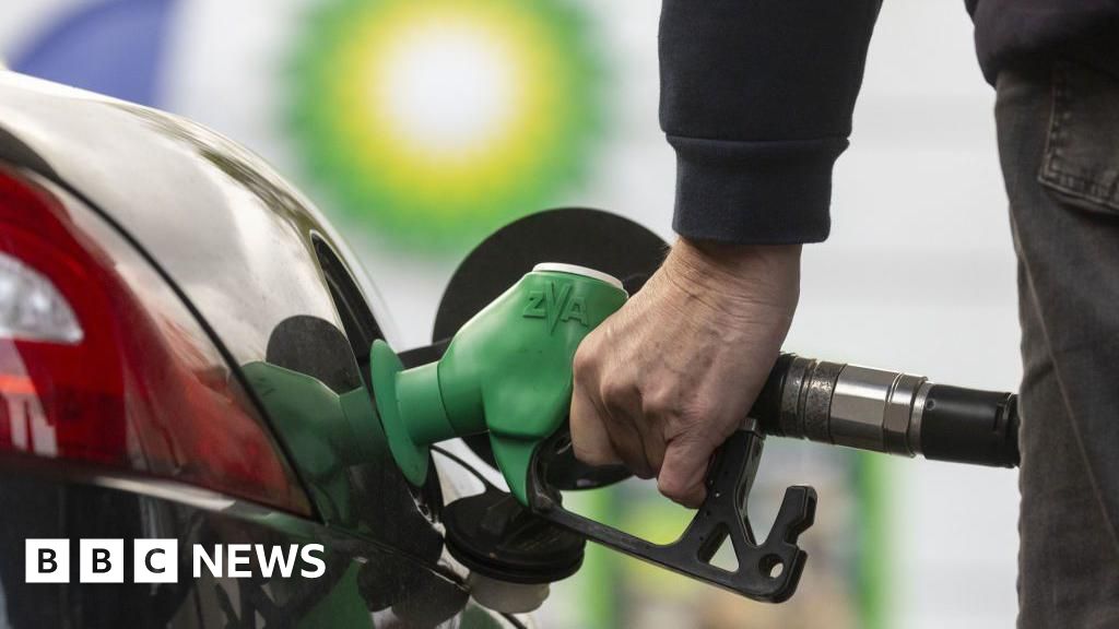 BP profits drop as it says it will reset strategy - Today news