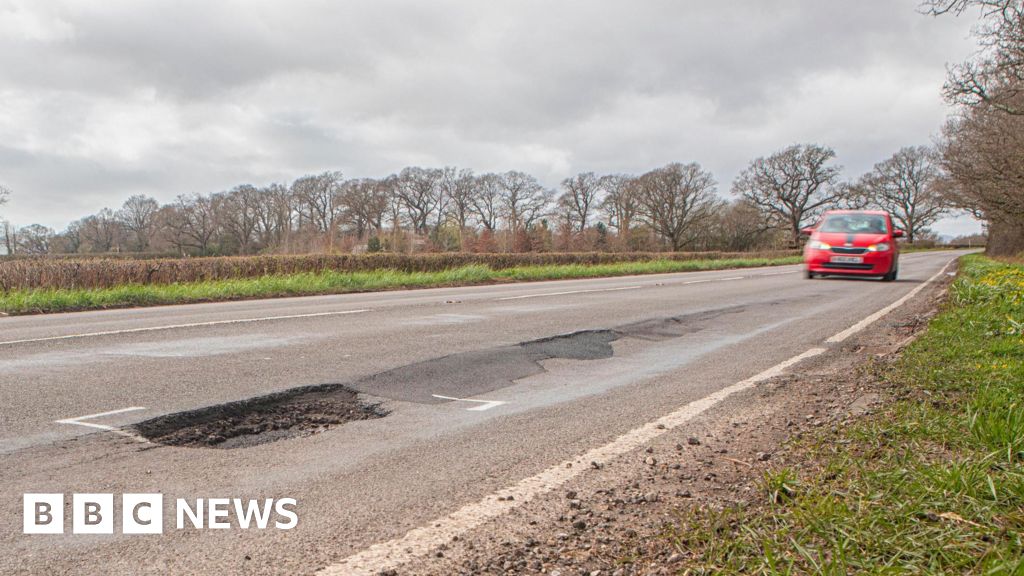 'Self-healing' roads aim to solve pothole crisis - Today news