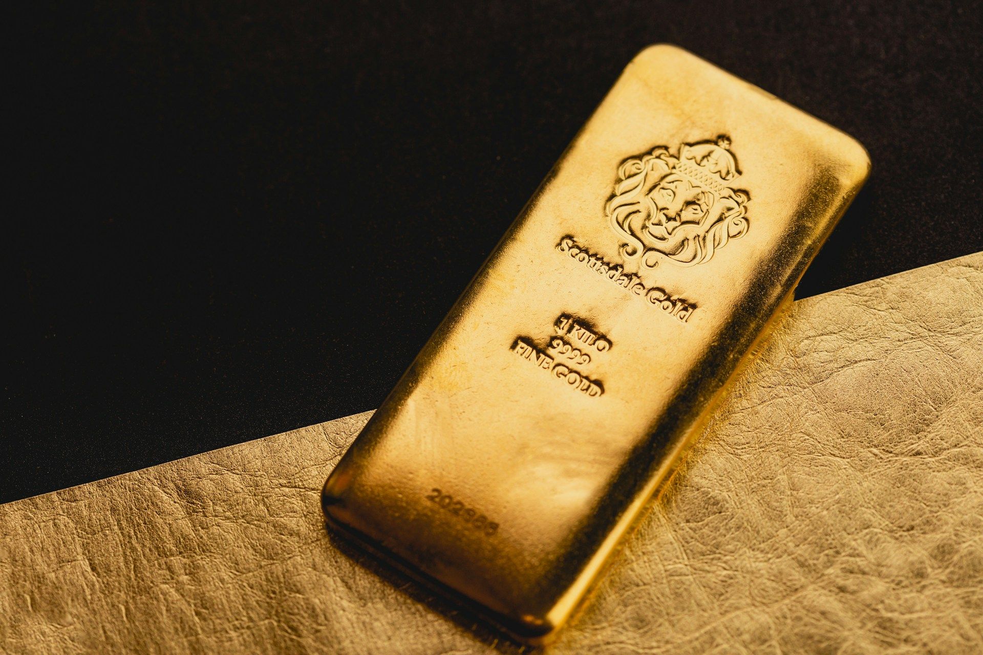 Gold-backed Tokens Underperform While Wall Street Calls for Dip Buying in Precious Metal - Today news