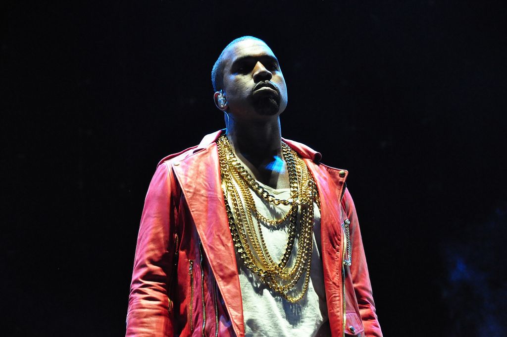 Odds of Kanye West Launching Token Plummet After He Says ‘Coins Prey on Fans’ - Today news