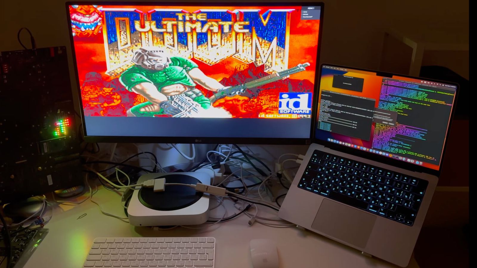 Check Out Doom Running on Apple's Lightning to HDMI Adapter - Today news