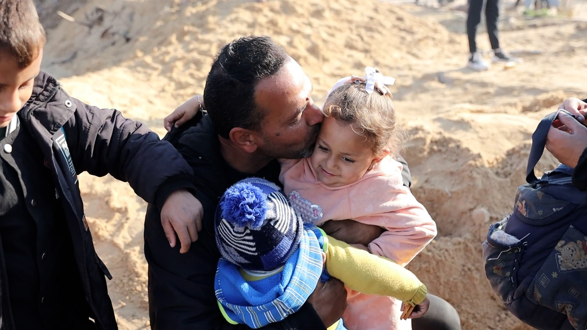 Palestinian family reunites in north Gaza for first time in Israel’s war - Today news