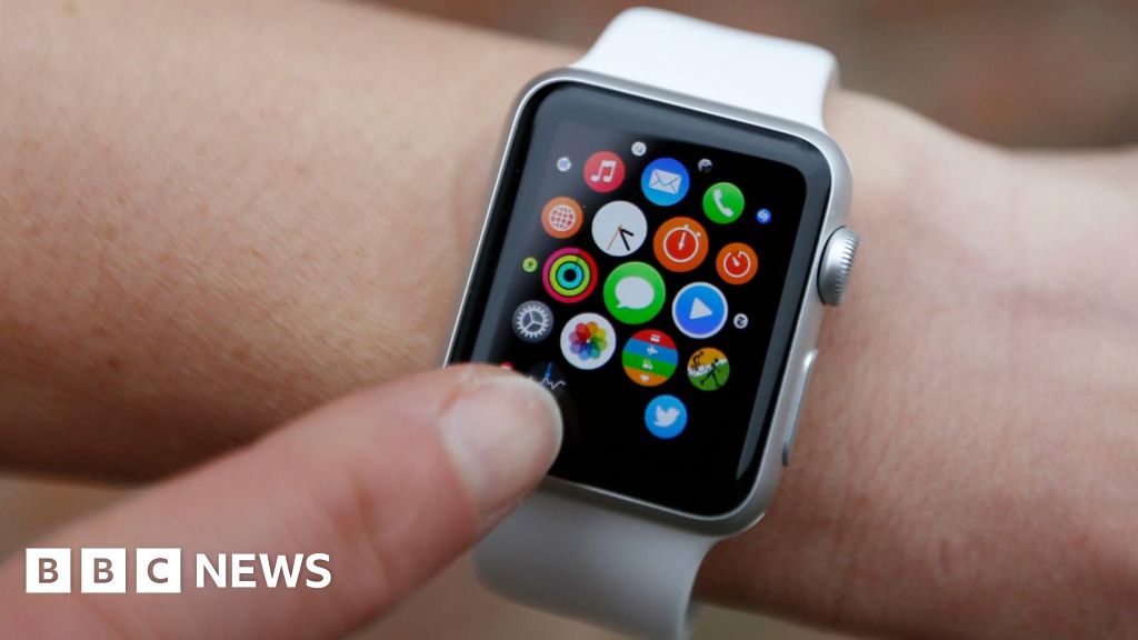 Global smartwatch sales fall for first time - Today news