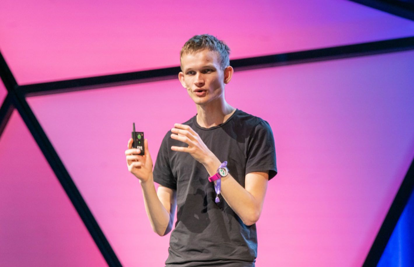 Ethereum Co-Founder Vitalik Buterin Calls Roger Ver's Potential Life Sentence 'Absurd' - Today news