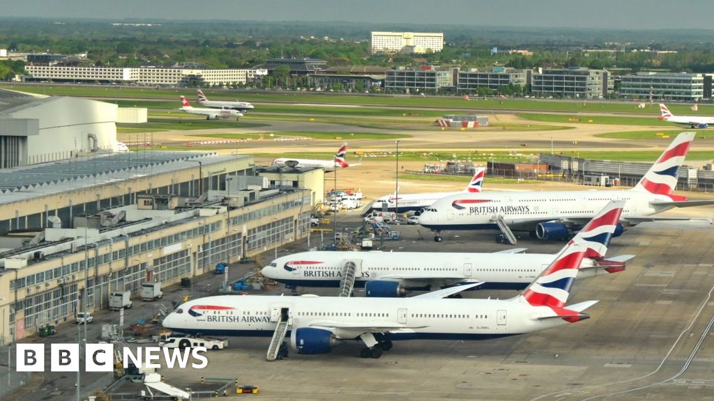 Heathrow Airport closes all day over power outage - Today news