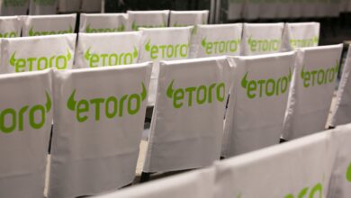 EToro Goes Public At $52 A Share, Far Exceeding Marketed Range