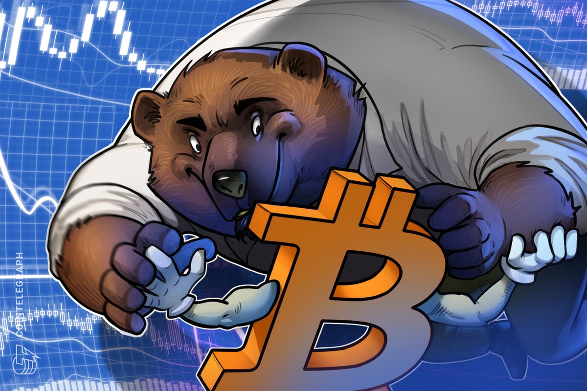 Bitcoin bearish divergence threatens value drop under $100K Bitcoin bearish divergence threatens price drop below $100K