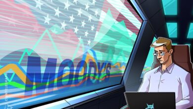 Moody's downgrades US credit rating due to rising debt