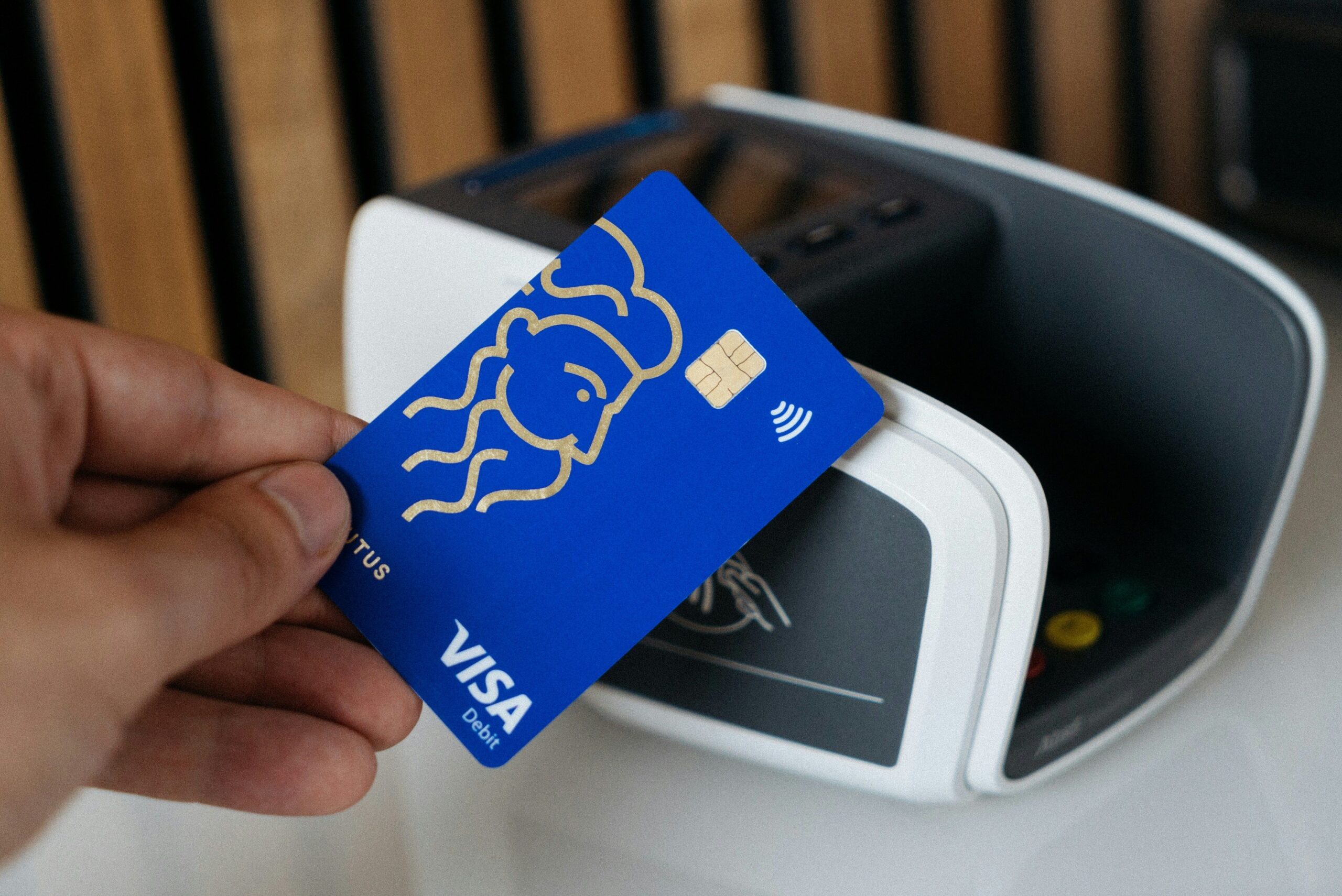 Rain Expands Stablecoin Visa Playing cards to Solana, Tron and Stellar Visa (V) Doubles Down on Stablecoins With Strategic Investment in Blockchain Payments Firm BVNK