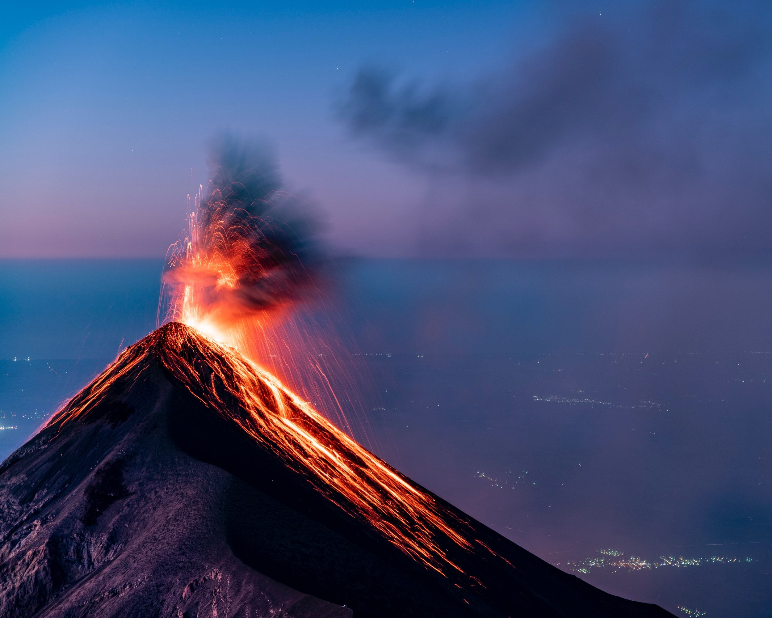 Altcoins Rally as ‘Complacent’ BTC Factors to Pent-Up Volatility Altcoins Rally as ‘Complacent’ BTC Points to Pent-Up Volatility