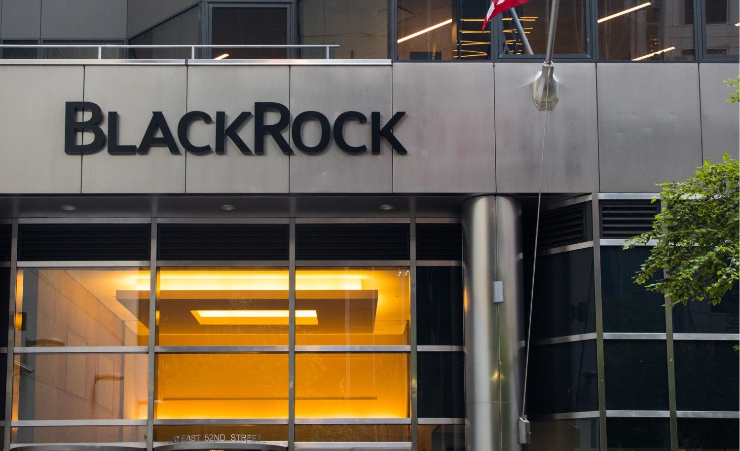 BlackRock (BLK) Eyes 10% Stake in Circle’s IPO, Joins ARK as Potential Purchaser: Bloomberg BlackRock (BLK) Eyes 10% Stake in Circle’s IPO, Joins ARK as Potential Buyer: Bloomberg