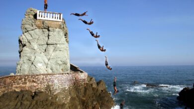 Dogecoin Dives 9%; Cardano’s ADA, SOL Slump 6% as Renewed Tariff Fears Jolt Markets