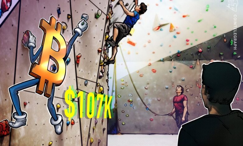 Bitcoin Holds $107K As Stagflation, Fed Rate Cuts Loom