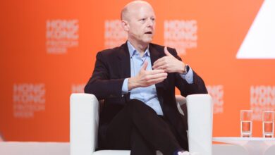 Asia's Banks Look to Stablecoins (USDC, USDT) to Prevent Deposit Flight