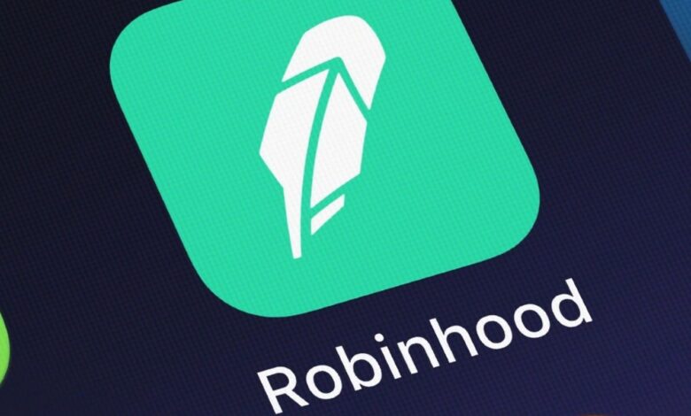 Launches Tokenized Stocks on Arbitrum, Develops Own Blockchain