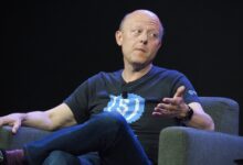 Stock Hits Record High, Market Cap Nears USDC Stablecoin, Coinbase