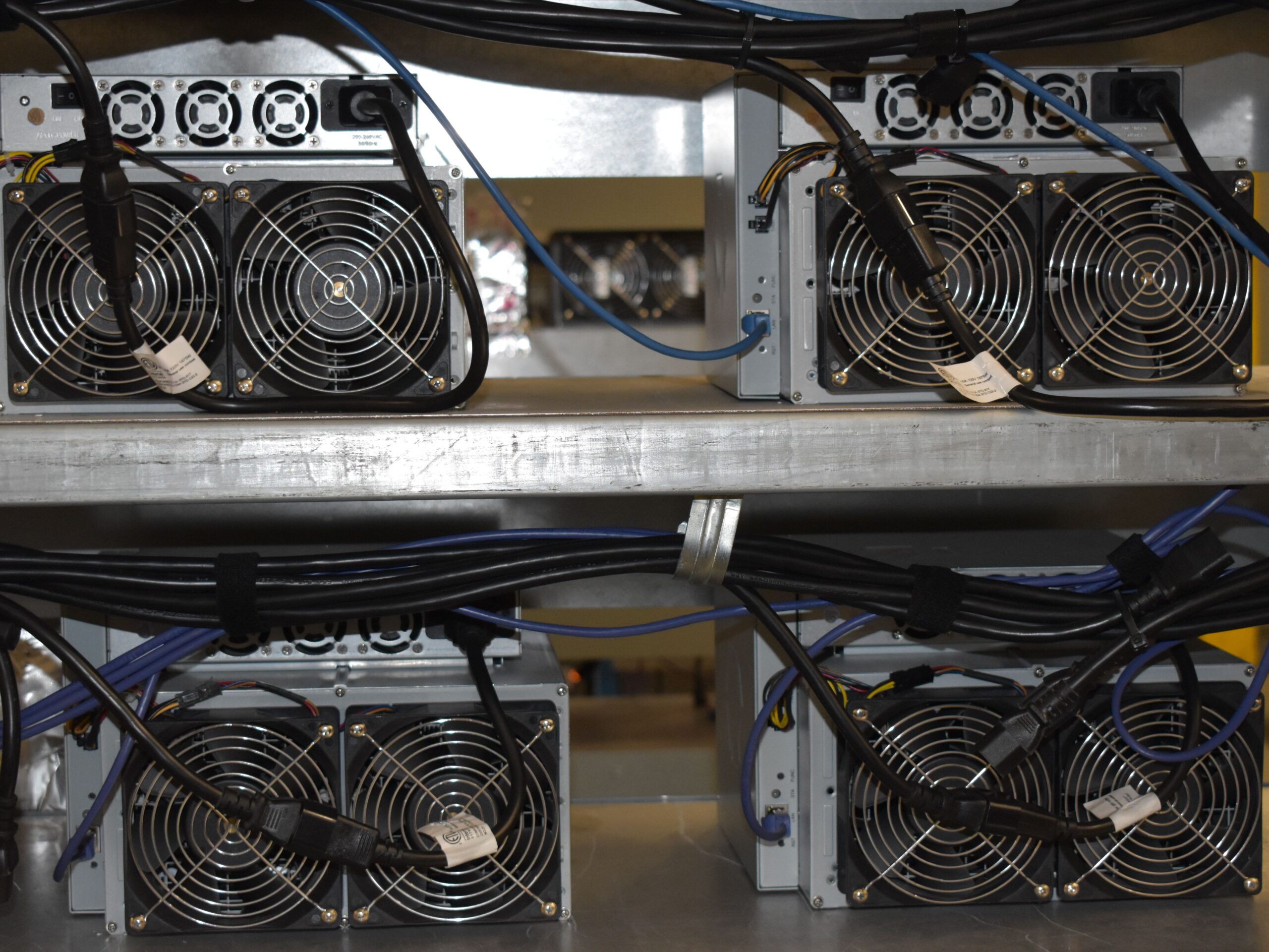 Bitcoin (BTC) Mining Profitability Improved in Might, JPMorgan (JPM) Says Bitcoin (BTC) Mining Profitability Improved in May, JPMorgan (JPM) Says