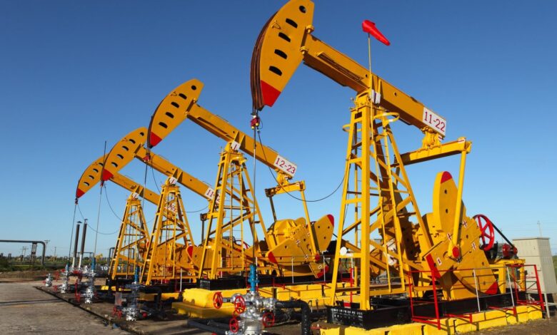 BTC Holds Key Support; Oil Disappoints 'Doomers' as Brent and WTI Erase Early Price Gains