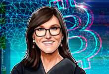 ARK Sells Bitcoin ETF, Coinbase Shares Amid New BTC Highs