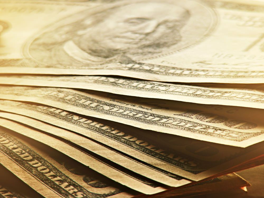 Coinbase's Base Loses Over $4B in Capital Outflows By Cross-Chain Bridges; Ethereum Receives $6.2B Coinbase's Base Loses Over $4B in Capital Outflows Through Cross-Chain Bridges; Ethereum Receives $6.2B