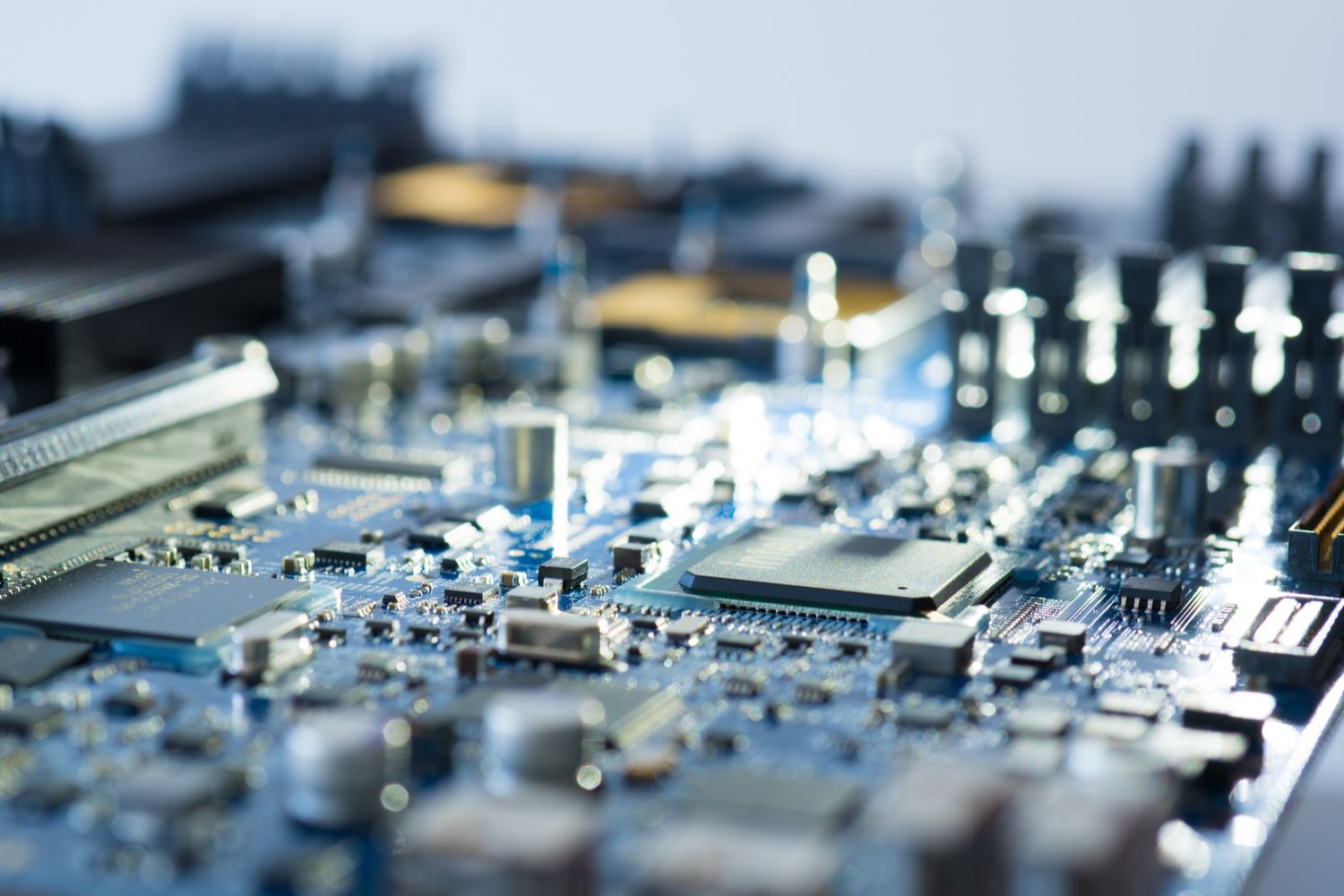 Nano Labs (NA) Buys $50M of Binance's BNB in $1B Plan to Maintain As much as 10% of Provide Nano Labs (NA) Buys $50M of Binance's BNB in $1B Plan to Hold Up to 10% of Supply