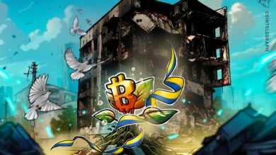 Ukraine Peace Talks and Bitcoin Price: 3 Scenarios for 2025