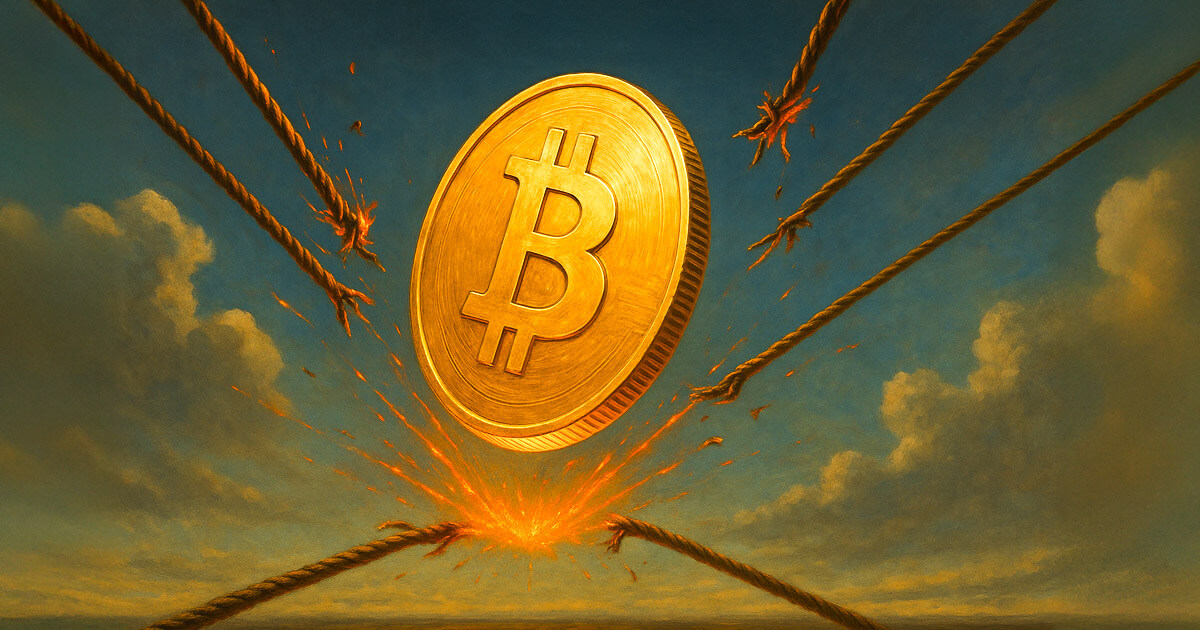 Bitcoin futures shed $3B in leverage as traders trims risk