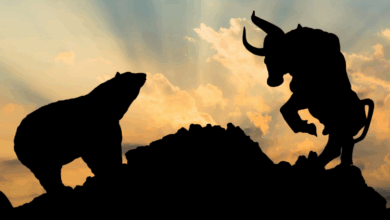 BTC Holds Near $120K as ETH Rallies Toward $4.7K on Fed Rate Cut Bets